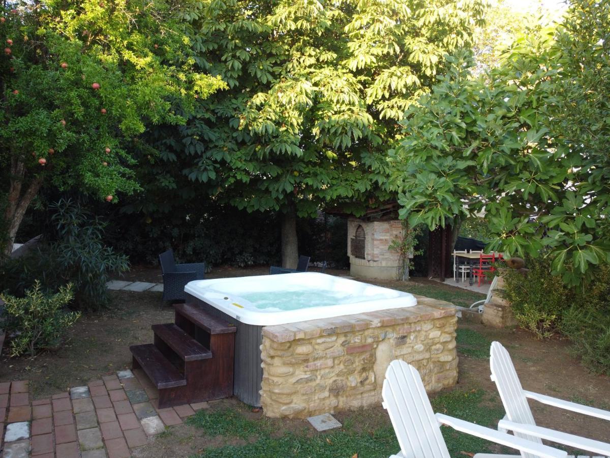 Agriturismo Corte Decia Saludecio Exteriör bild